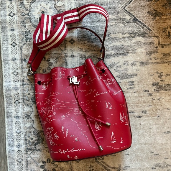 Ralph Lauren Andie drawstring bucket bag red andie 19 sailboats - Picture 13 of 13